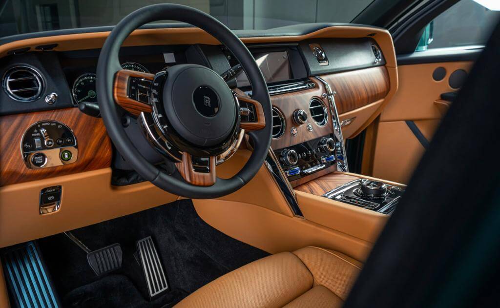 Rolls Royce Cullinan 2022-MTN-1-Green